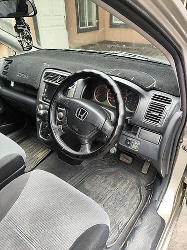 арзан машине: Продаю Хонда стрим 2001 об 1.7.газ бензин — 4