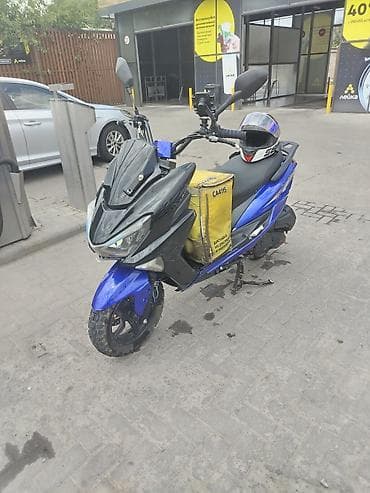 Скутеры: Продаётся скутер (макси) 150 куб. Есть документы таможенная и — 6
