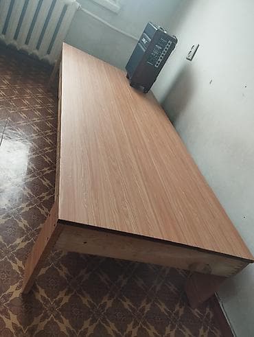 Шкафы: Жер үстөл 190х80х40 см, 10-12 киши батат, бышык, низкий стол, 8 — 2