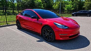 Tesla Model 3: 2022 г., Автомат, Электромобиль, Седан