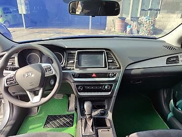 ру: Hyundai Sonata: 2019 г., 2 л, Газ, Седан — 7