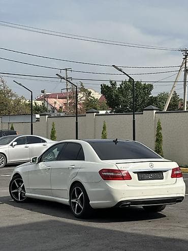 ej ve: Mercedes-Benz E-Class: 2011 г., 3 л, Автомат, Бензин, Седан — 3