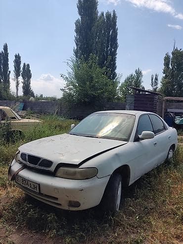 Унаа сатуу: Daewoo Nubira: 1997 г., 1.5 л, Кол менен иштөөчү, Бензин, Седан — 4