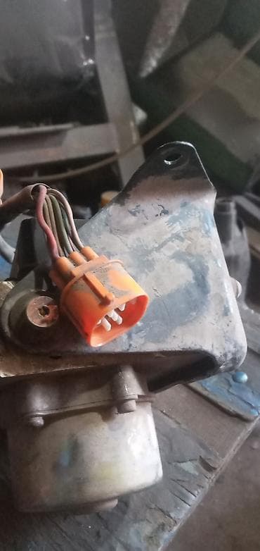 жидкость: Гидроусилитель Toyota 2004 г., Б/у, Оригинал, Япония — 3