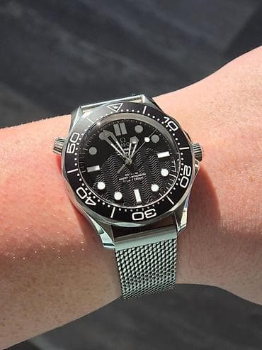 Личные вещи: Omega Seamaster Diver 300M 007 Edition. • Люксового качества класса — 3