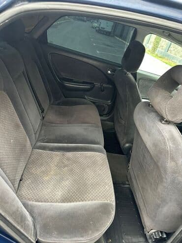 ae 86: Toyota Avensis: 2002 г., 1.8 л, Автомат, Бензин, Седан — 3