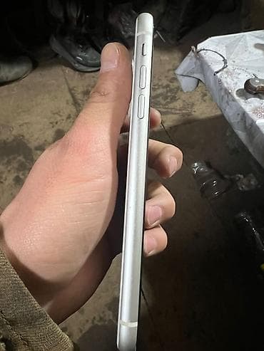 p 20 lite: IPhone 11, Белый — 3