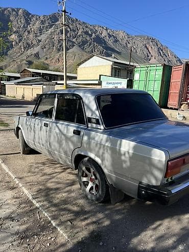 авто запчас бишкек: ВАЗ (ЛАДА) 2107: 2010 г., 1.6 л, Кол менен иштөөчү, Бензин, Седан — 3