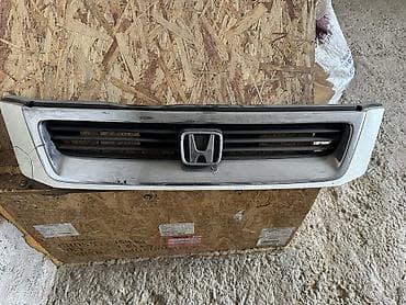 Решетка радиатора Honda 1999 г., Б/у, Оригинал