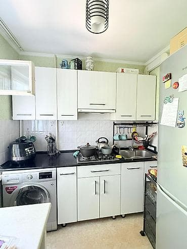 pro group: 3 комнаты, 64 м², 104 серия, 3 этаж, Старый ремонт — 1