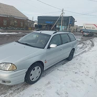 honda fit: Toyota Avensis: 2002 г., 2 л, Ручные, Дизель, Универсал — 2