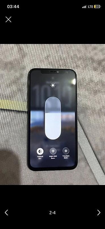 IPhone 11 Pro, 64 ГБ, Space Gray, Чехол, 100 %