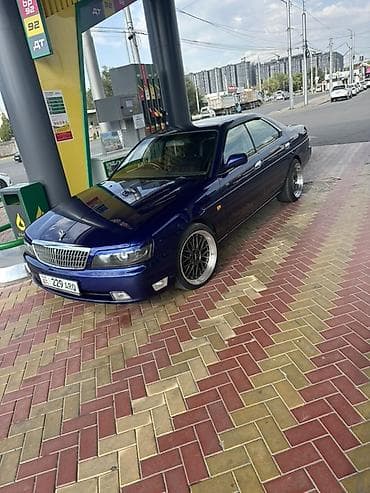 6000: Nissan Laurel: 2000 г., 2 л, Автомат, Бензин, Седан — 2