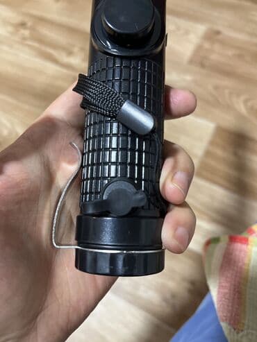 не переключает: Светодиодный сигнальный жезл/палка безопасности (красный) - Яркая — 9