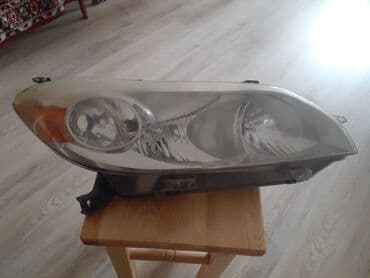 форд передний фара правый: Передняя правая фара Toyota 2009 г., Оригинал — 1