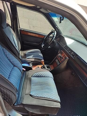 салон от мерса: Mercedes-Benz W124: 1992 г., 3 л, Механика, Дизель, Седан — 8