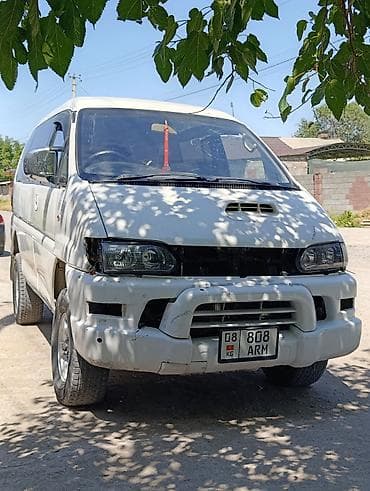 форд рам: Mitsubishi Delica: 2001 г., 3 л, Автомат, Бензин — 2