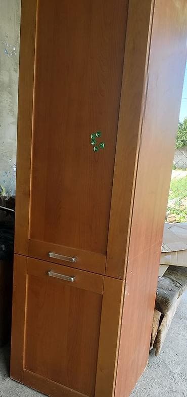 полочки в холодильник: Встраиваемый холодильник с морозильной камерой в высоком кухонном — 2