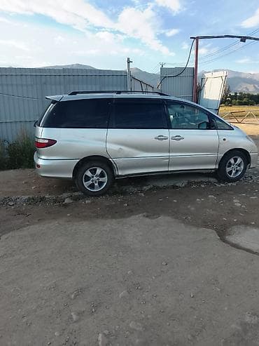 катамаран водный: Toyota Previa: 2003 г., 2.4 л, Автомат, Минивэн — 3