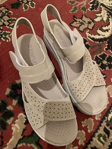 лининг шлепки: Женские сандалии XINFUDA, бежевые - Тип: открытые сандалии с задней — 1