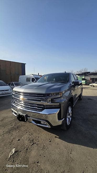 x 5: Chevrolet Silverado 1500: 2021 г., 5.3 л, Автомат, Бензин, Пикап — 4