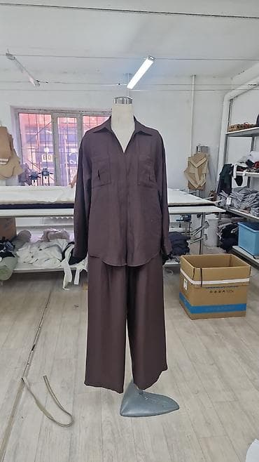 Кийим кооздогучтар: Опытный швеялар керек женский кийимдер тигилет. Зарплата 10 күндө бир — 4