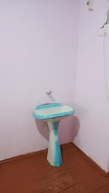 общежитья: 1 комната, 18 м², Общежитие, 3 этаж, Старый ремонт — 4