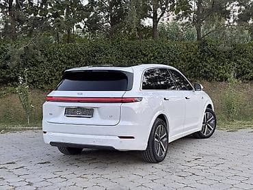 suzuki lets: Lixiang L7: 2024 г., 1.5 л, Автомат, Гибрид, Кроссовер — 5