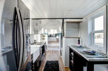 дом на колесах цены: Tiny house Дом на колесах цены от 16000$ зависит от комплектации и — 5