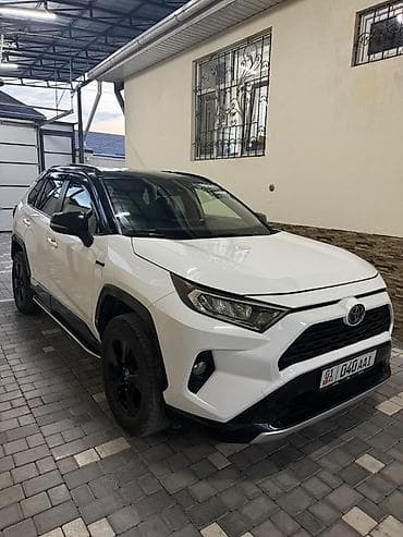 Toyota RAV4: 2020 г., 2.5 л, Автомат, Гибрид, Кроссовер at lalafo.kg Toyota RAV4: 2020 г., 2.5 л, Автомат, Гибрид, Кроссовер