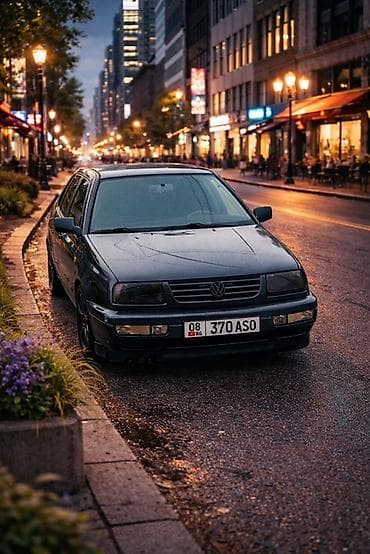 венто волсваген: Volkswagen Vento: 1997 г., Седан — 5