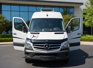 авто делика: Mercedes-Benz Спринтер: 2010 г., 2.2 л, Автомат, Дизель, Бус — 1