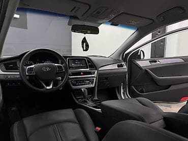 Hyundai Sonata: 2023 г., 2 л, Автомат, Газ, Седан — 8