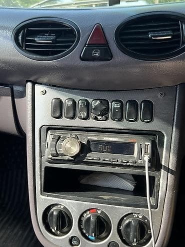 ms 16rs: Mercedes-Benz A-Class: 2002 г., 1.6 л, Автомат, Бензин, Хэтчбэк — 7