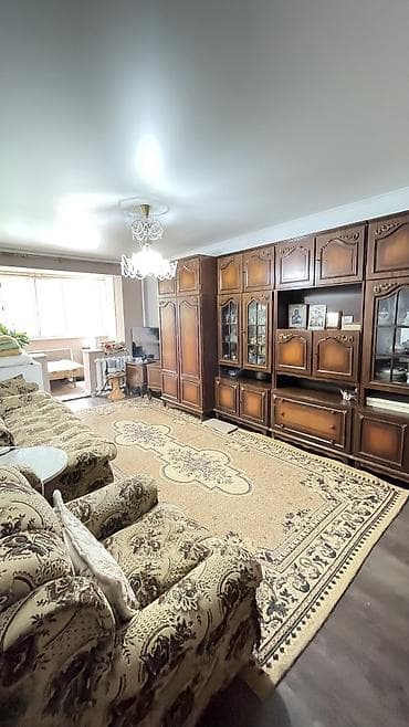 возле: 2 комнаты, 43 м², 104 серия, 2 этаж, Косметический ремонт — 10