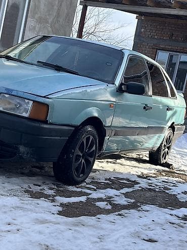 lexus 250: Volkswagen Passat: 1992 г., 1.8 л, Механика, Бензин, Седан — 7