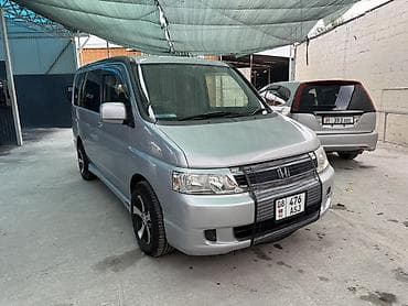 Honda Stepwgn: 2004 г., 2 л, Автомат, Бензин, Минивэн — 2