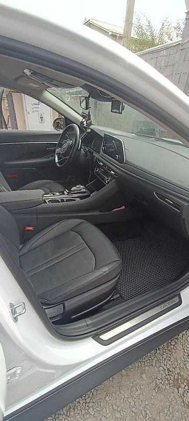 Продажа авто: Hyundai Sonata: 2019 г., 2 л, Автомат, Газ, Седан — 8