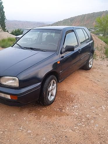 Volkswagen Golf: 1994 г., Хэтчбэк — 3