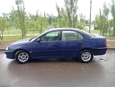 avensis 2001: Toyota Avensis: 1998 г., Механика, Бензин, Седан — 1