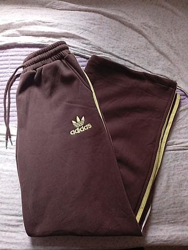 шым: Спортивный костюм (двойка) Adidas — 600 сом Продам стильный спортивный — 2