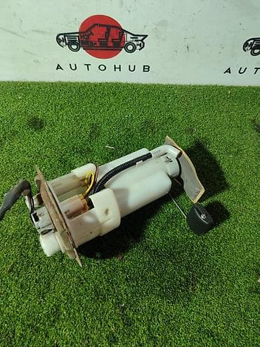 Детали двигателя и моторы в сборе: Бензонасос Honda 2000 г. — 1