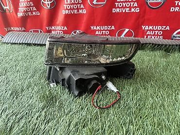 ипсум туманик: Комплект противотуманных фар Toyota 2002 г., Новый — 3