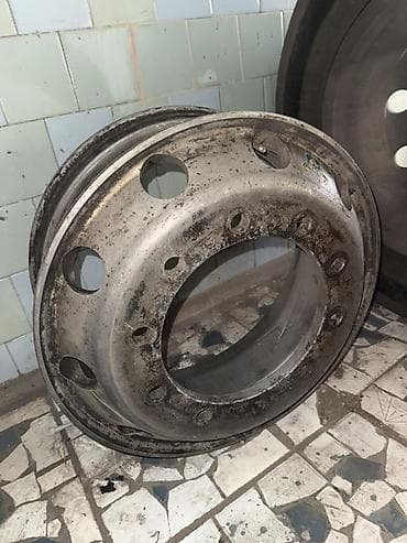 sg 9: Колеса в сборе 315 / 60 / R 22,5, Всесезонная, Б/у, Грузовики/Автобусы, Литые, отверстий - 10 — 1