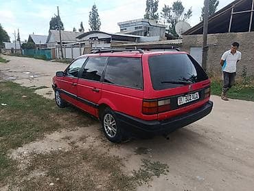 Volkswagen Passat Variant: 1991 г., 1.8 л, Механика, Бензин, Универсал — 4