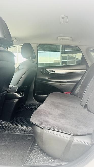 авто гаражного хранения: Hyundai Grandeur: 2022 г., 3 л, Автомат, Газ, Седан — 4