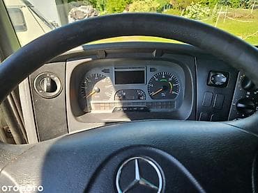 пневмоподушки на легковой прицеп: Грузовик, Mercedes-Benz — 8