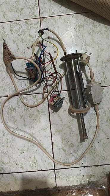 Стиральные машины: Продаю тень на аристон — 2