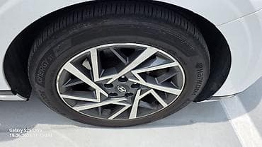 Hyundai Grandeur: 2023 г., 3.5 л, Газ — 8