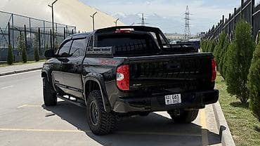 Toyota Тундра: 2021 г., 5.7 л, Автомат, Газ, Пикап — 3